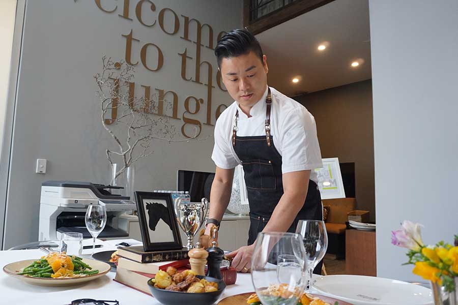chef-winston-share-plates.jpg